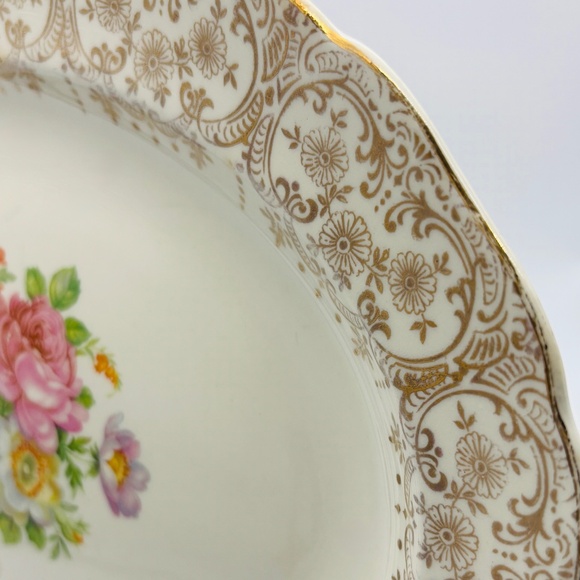 Keystone Cannonsburg Pottery Platter, Lajean Pattern, 22 Karat Gold Trim, Signed - Picture 3 of 5